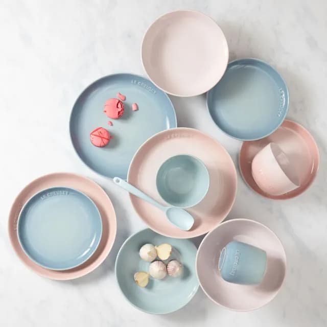 【Le Creuset】瓷器花蕾系列餐碗11cm(櫻桃紅)