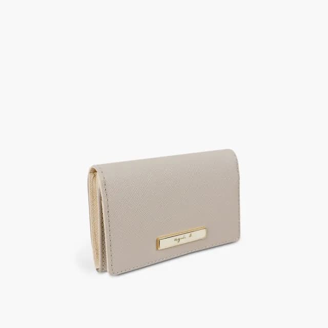 【agnes b.】防刮皮革 卡片夾(卡其色)
