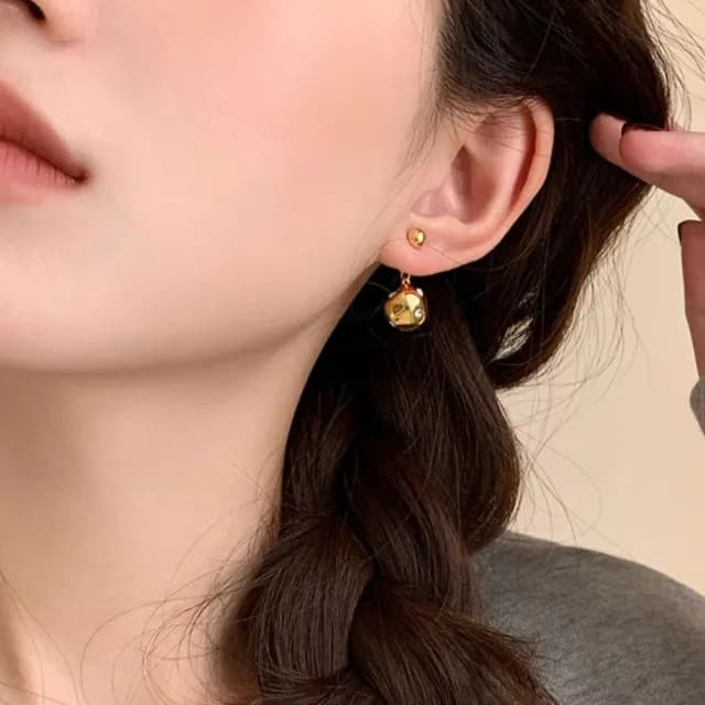 【清新奢華】高級感金球耳環1對(耳飾 耳墜 飾品 耳針 耳釘 首飾 垂墜耳環 情人節 禮物)