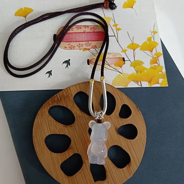 【Penny珮妮】白玉髓 小熊吊墜項鍊(母親節 送女友 生日禮物 情人節 交換禮物 新婚 新年 尾牙)