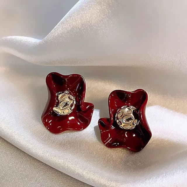 【INES】不規則耳環 花朵耳環/韓國設計法式復古不規則花朵造型耳環(2色任選)