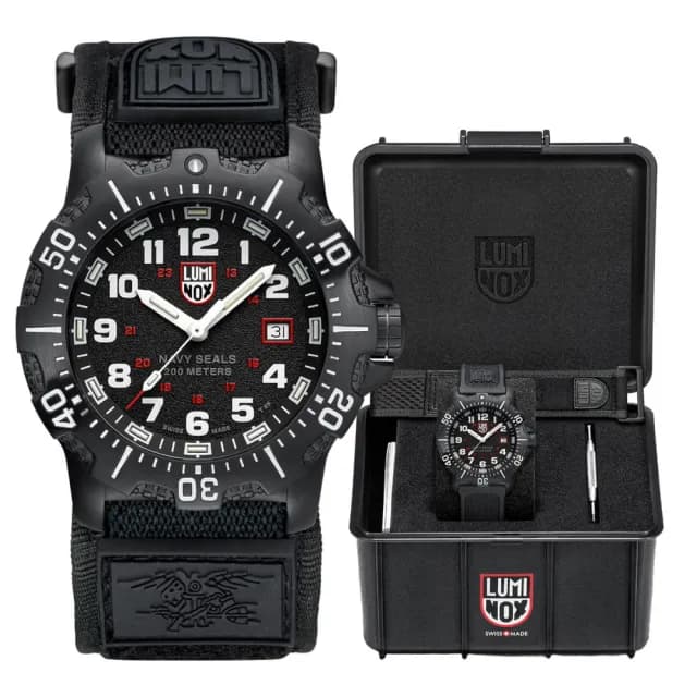 【LUMINOX 雷明時】Navy SEAL 4230 海豹部隊套錶 手錶(1LM-4231SET)