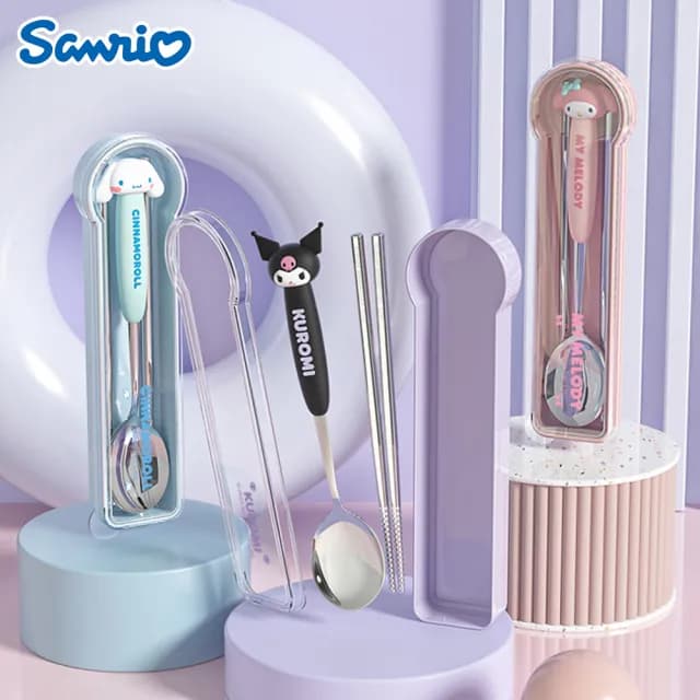 【SANRIO 三麗鷗】304不鏽鋼便攜筷子湯匙環保餐具組 附收納盒(酷洛米/美樂蒂/凱蒂貓/大耳狗)
