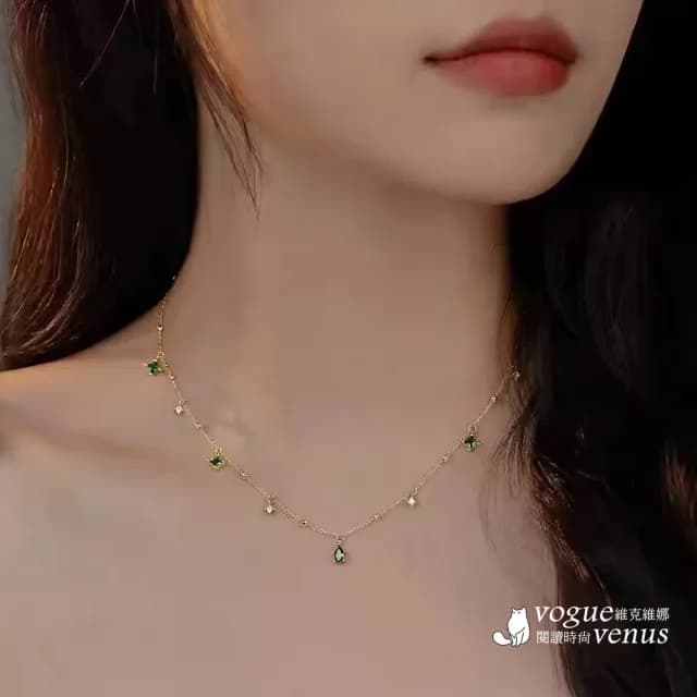 【維克維娜】祖母綠水滴水鑽流蘇925純銀項鍊