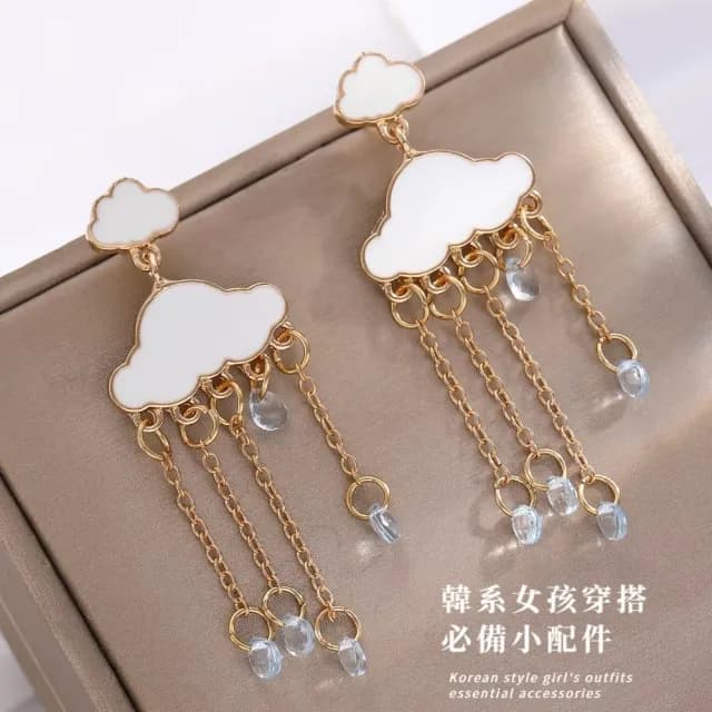 【雨做的雲】韓系雲朵流蘇耳環1對(雨滴 耳飾 耳墜 飾品 耳針 耳釘 首飾 配件 禮物)