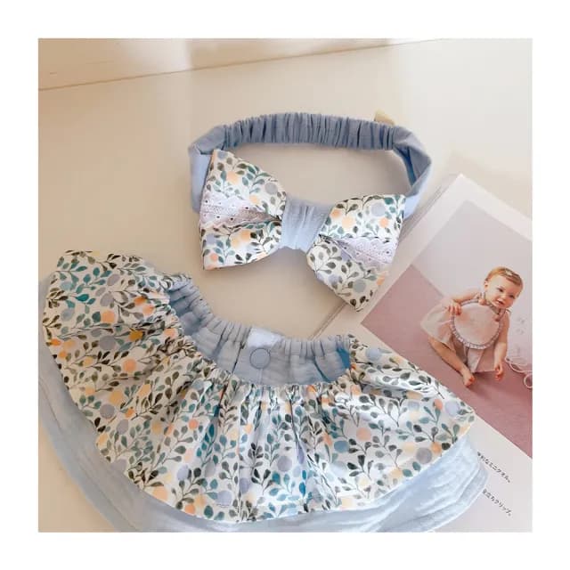 【Lianne baby】海水藍青草女寶彌月禮盒圍兜髮帶組(滿月禮 收涎禮物 週歲禮 彌月禮盒)