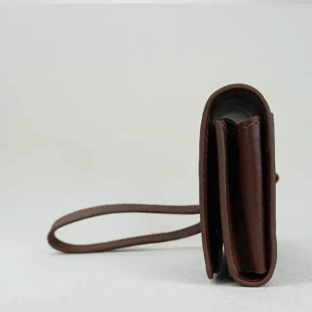 【M2ND】雙11 漪潔鴕鳥皮短夾零錢包(咖啡-T71A)