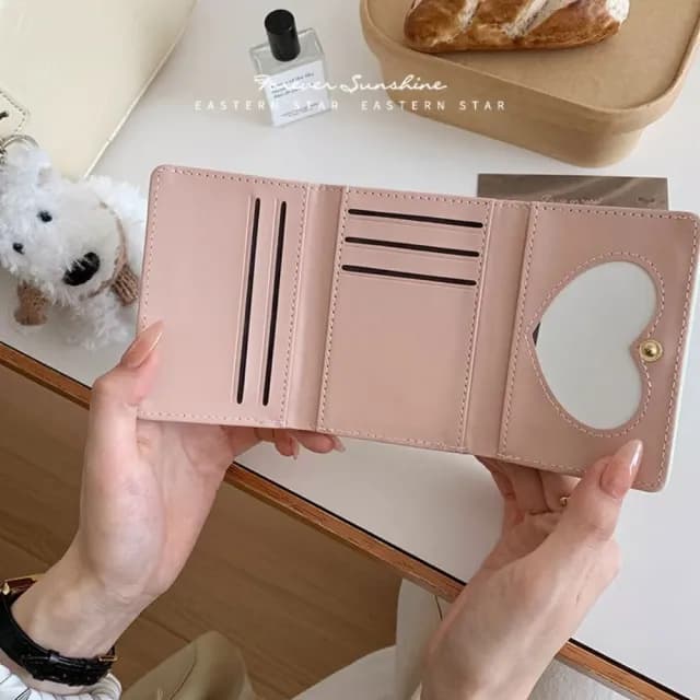 【春日百搭】珍珠蝴蝶結三折錢包(韓版 短夾 多卡槽 多卡位 女夾 女皮夾 女錢包 零錢袋 女士)