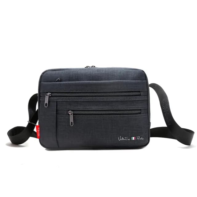 【Valentino Rudy 范倫鐵諾.路迪】多隔層機能收納休閒橫式斜背/側背包(VR29383 七夕情人節禮物 送禮 男包)