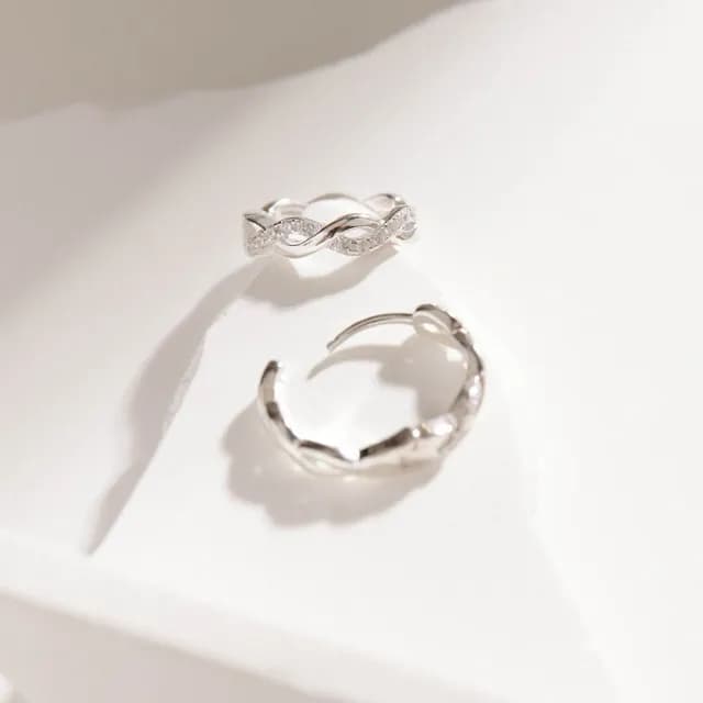 【vacanza】交錯環鑽．純銀耳環