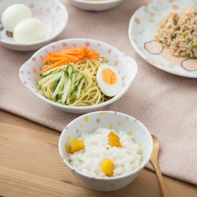 【LohasPottery 陸寶】日本製 美濃燒 動物卡通釉下彩壓紋餐具｜6.9 吋橢圓雙耳缽 五入組(附湯盤 料理盤)