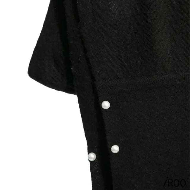 【iROO】珍珠扣多變百搭圍巾