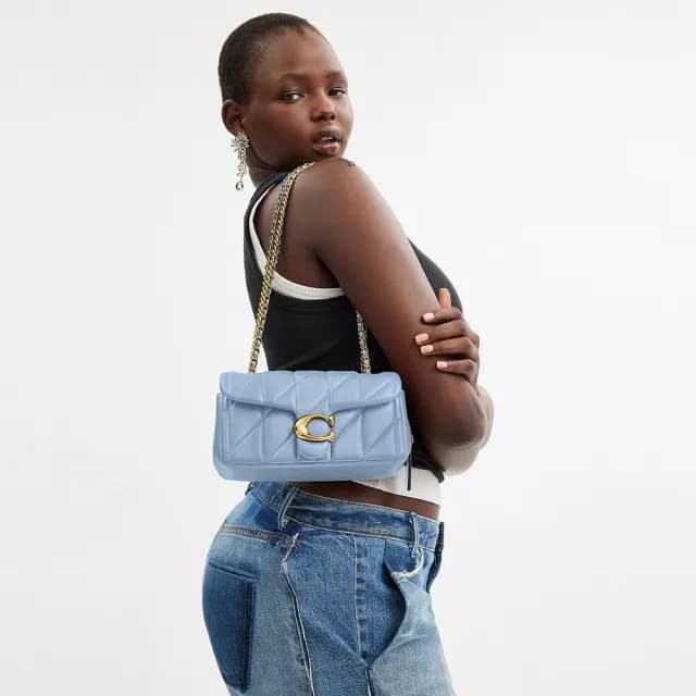 【COACH】蔻馳官方直營 TABBY 20 絎縫單肩手袋-B4/藍鈴花色(CP149)