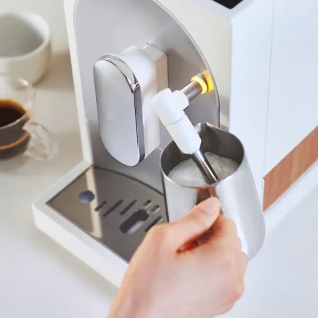 【BRUNO】全自動義式咖啡機☆可製作奶泡拉花 杏仁白(BOE121)