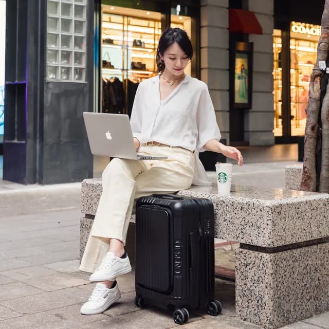 【Deseno 笛森諾】尊爵傳奇V-20吋前開式拉鍊行李箱(多色任選)