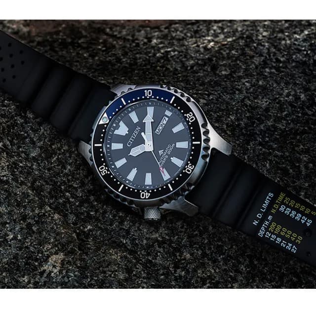 【CITIZEN 星辰】PROMASTER 鋼鐵河豚 潛水機械錶 男錶 禮物 推薦(NY0111-11E)