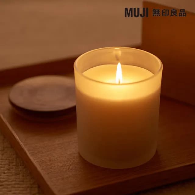 【MUJI 無印良品】附杯芬香蠟燭.旅行香味/200g