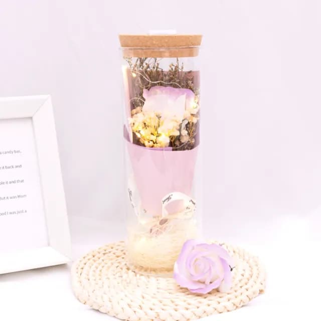 【天使愛美麗】玻璃瓶玫瑰永生花 乾燥花 仿真花(聖誕節 發光禮物 情人節 母親節  告白 生日禮物 婚禮)