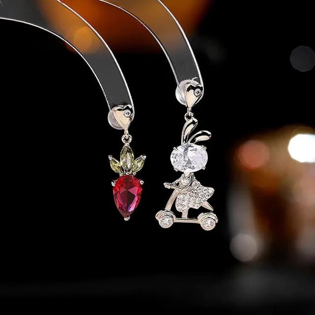 【巴黎精品】現貨+預購 鋯石耳環925純銀耳針(胡蘿蔔滑板車小兔子生日情人節禮物女飾品2色p1bk83)