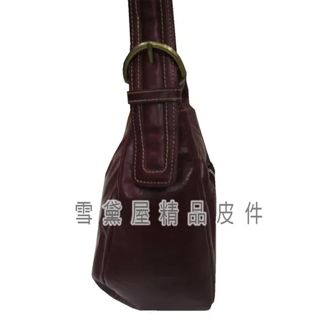 【SNOW.bagshop】情人節禮物 真皮 水餃包肩背包中容量(真皮包包 主袋內二隔層二拉鍊暗袋復古設計100%進口牛