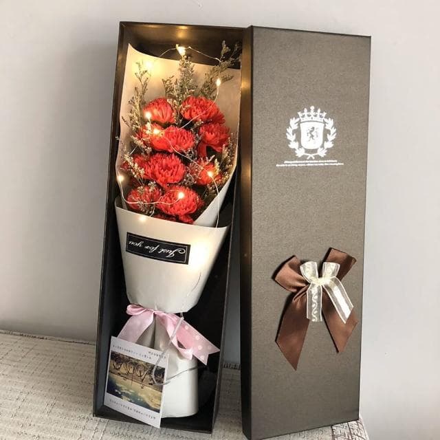 【Mass】乾燥花香薰康乃馨花束禮盒 康乃馨花束 香皂永生花禮物盒 告白花束(母親節/情人節/女王節/畢業禮物)