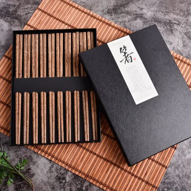 【Homely Zakka】天然實木餐具筷子25cm_禮盒10雙組(實木筷 木頭筷 筷子禮盒 原木筷子)