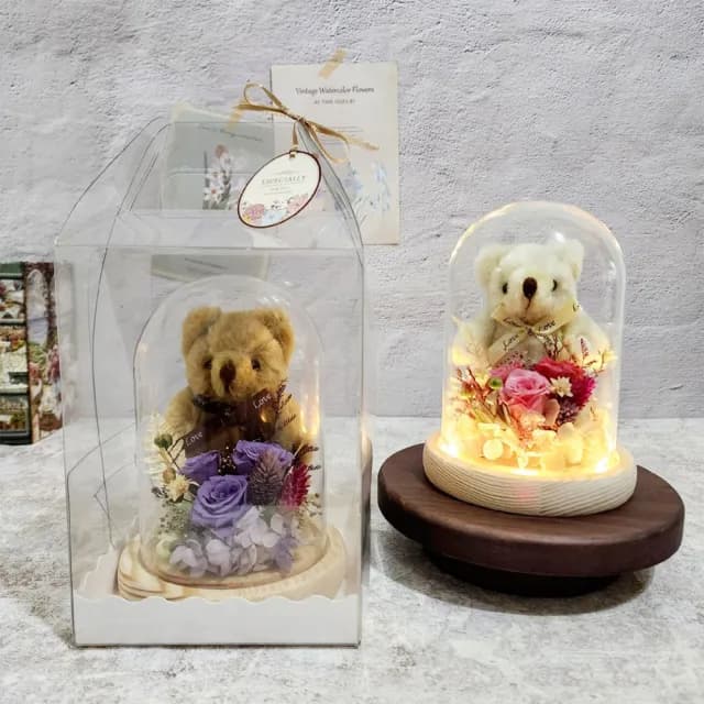 【OSTARA FLORIST 奧斯塔拉花藝】柔美小熊玫瑰玻璃罩鐘(永生花、情人節、生日禮、花禮、交換禮物)