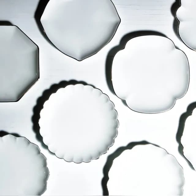 【TALES 神話言】花窗舞影-富貴菱花．碟(文創 禮品 禮物 收藏)