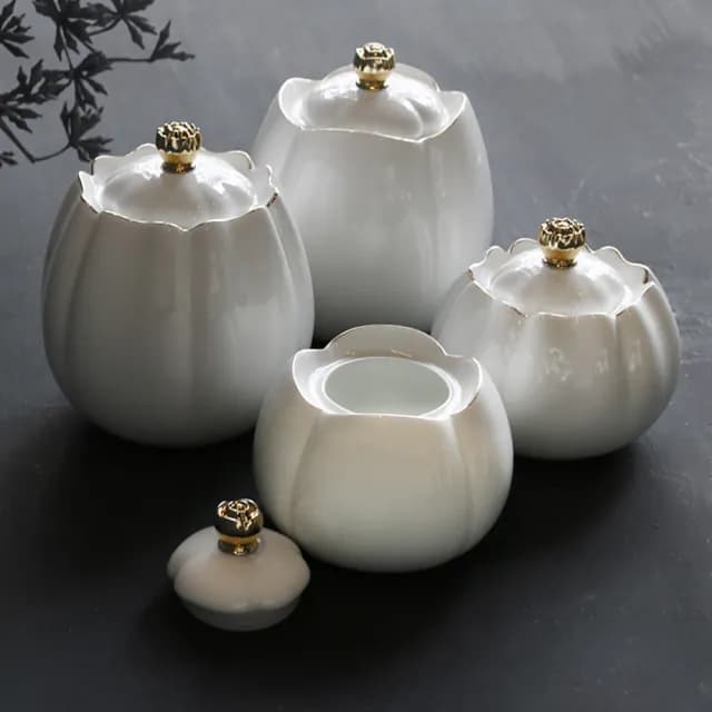 【TALES 神話言】花窗舞影- 冰玉丁香．茶倉 大(文創 禮品 禮物 收藏)