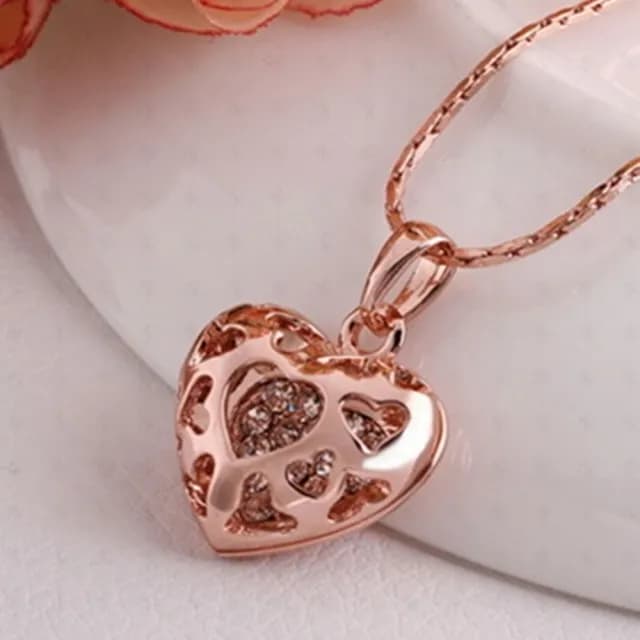【米蘭精品】現貨+預購 玫瑰金項鍊鑲鑽吊墜(鏤空立體精美愛心時尚飾品情人節生日聖誕節交換禮物73ce13)