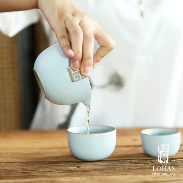 【LohasPottery 陸寶】洄瀾蓋碗 茶組(一壺兩杯攜行布袋 杯壺組 茶器套裝旅行茶具)