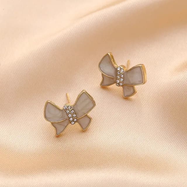【Golicc】耳環 韓國 蝴蝶結(七夕 情人節 生日 飾品 耳釘 耳飾 耳墜 禮物)