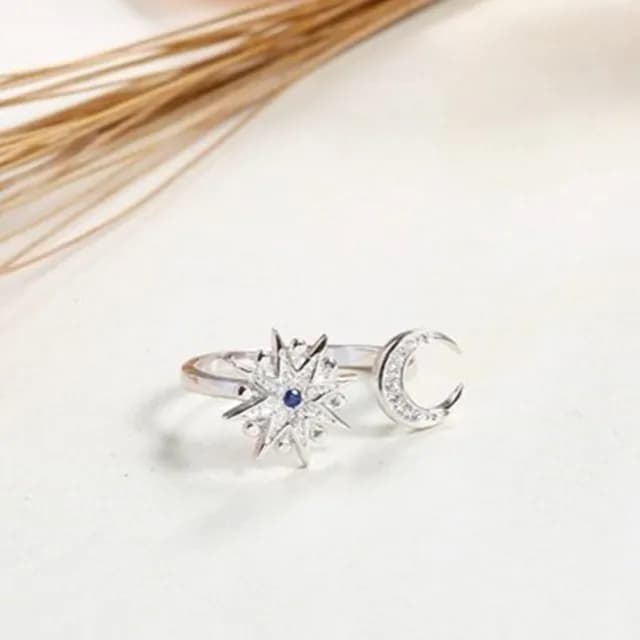 【米蘭精品】現貨+預購 925純銀戒指鑲鑽銀飾(時尚百搭星星月亮造型情人節生日聖誕節交換禮物女飾品73dx35)