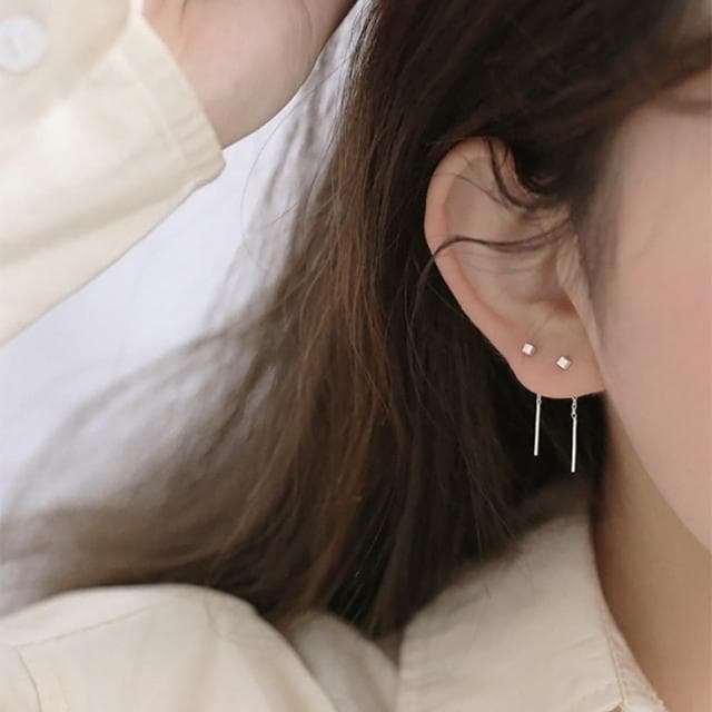 【Umi】浪漫小花造型耳環(日韓時尚潮流女飾品 銀色耳飾 耳針 耳墜 耳釘 生日 情人節 禮物)