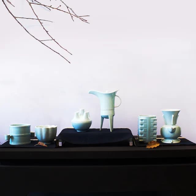 【TALES 神話言】故宮國寶雅翫-丁香尊壺 青瓷(文創 禮品 禮物 收藏 茶具)