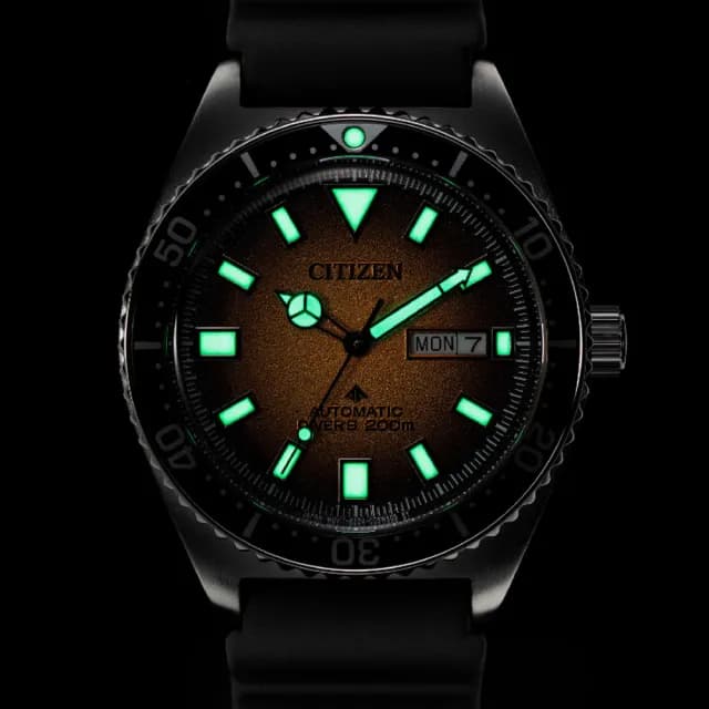 【CITIZEN 星辰】PROMASTER 新NY012多彩 潛水機械錶 畢業禮物 送禮 推薦(NY0120-01X)