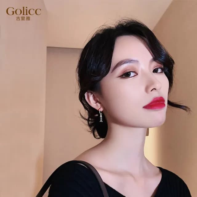 【Golicc】耳環 微鑲 小魚 時尚(99購物限定 生日 飾品 耳飾 耳墜 禮物)