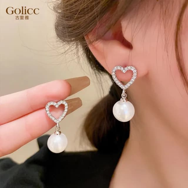 【Golicc】耳環 愛心 珍珠(七夕 情人節 生日 飾品 耳釘 耳飾 耳墜 禮物)