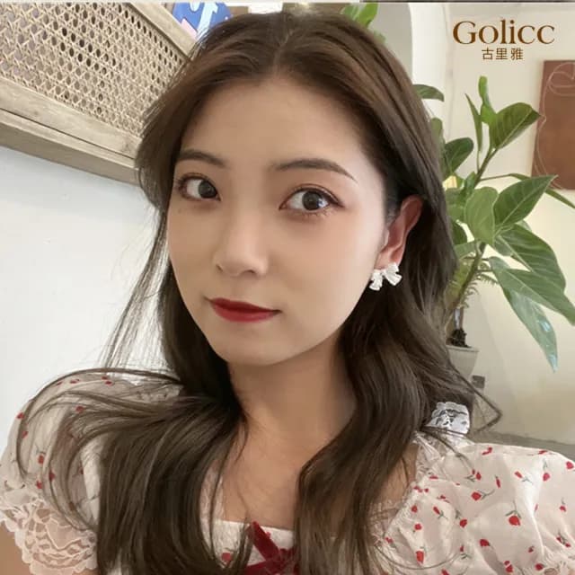 【Golicc】耳環 白 蝴蝶結(七夕 情人節 生日 飾品 耳釘 耳飾 耳墜 禮物)