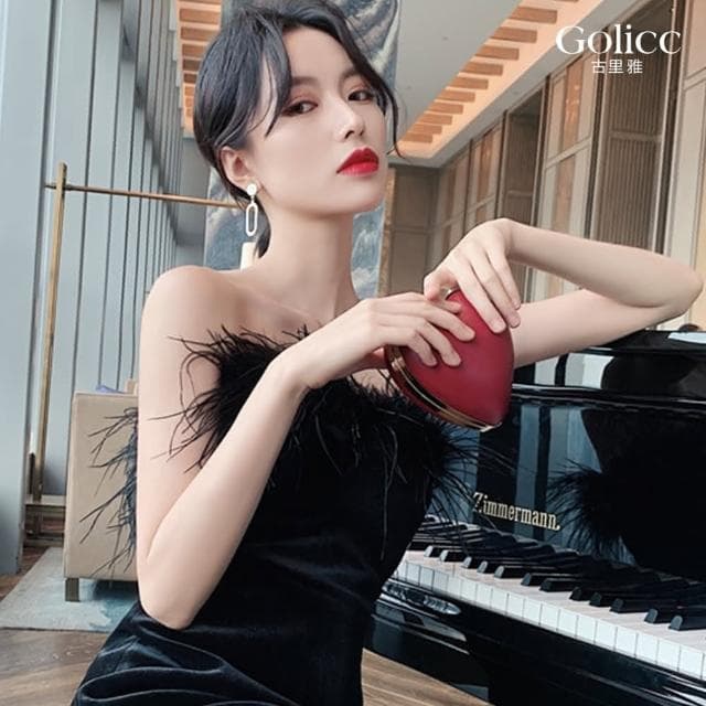 【Golicc】耳環 韓版 鑲鑽(母親節 生日 情人節 飾品 耳釘 耳飾 耳墜 禮物)