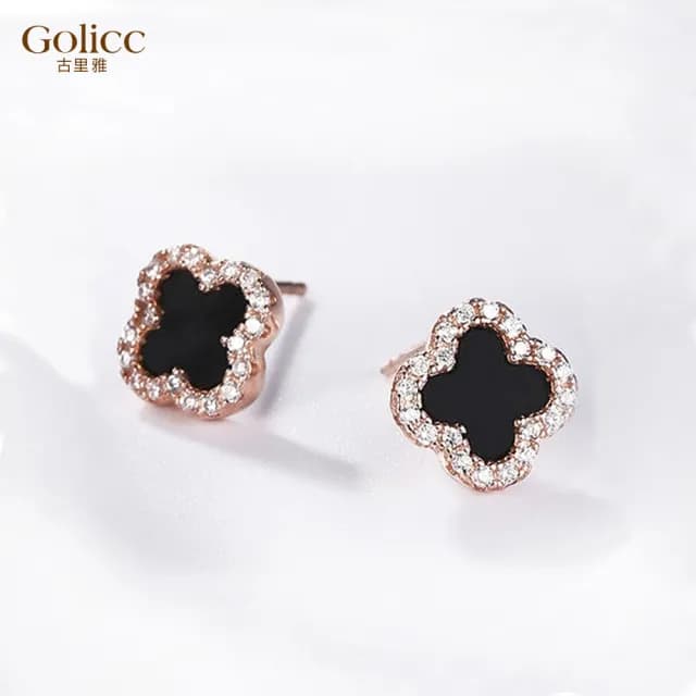 【Golicc】耳環 經典 四葉草 水鑽(七夕 情人節 生日 飾品 耳釘 耳飾 耳墜 禮物)