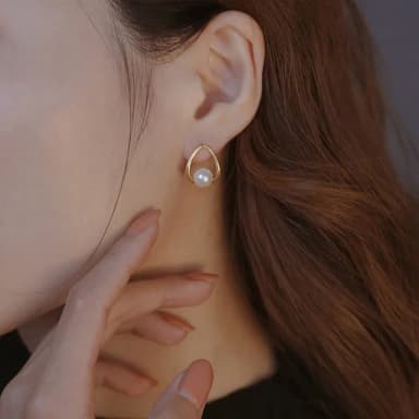 【Golicc】耳環 韓版 三角 水滴 珍珠(七夕 情人節 生日 飾品 耳釘 耳飾 耳墜 禮物)