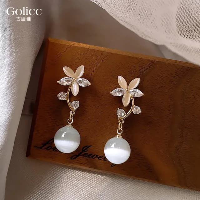 【Golicc】耳環 鋯石 花朵 吊墜(七夕 情人節 生日 飾品 耳釘 耳飾 耳墜 禮物)