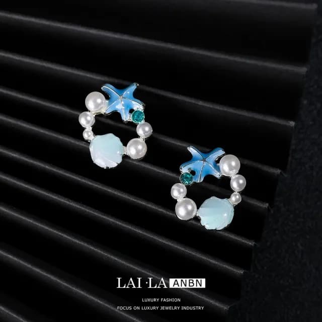 【TWINKLE】耳環/耳夾 925銀針 海星系列蝴蝶花圈耳環/耳夾#TW0324(925銀 現貨)