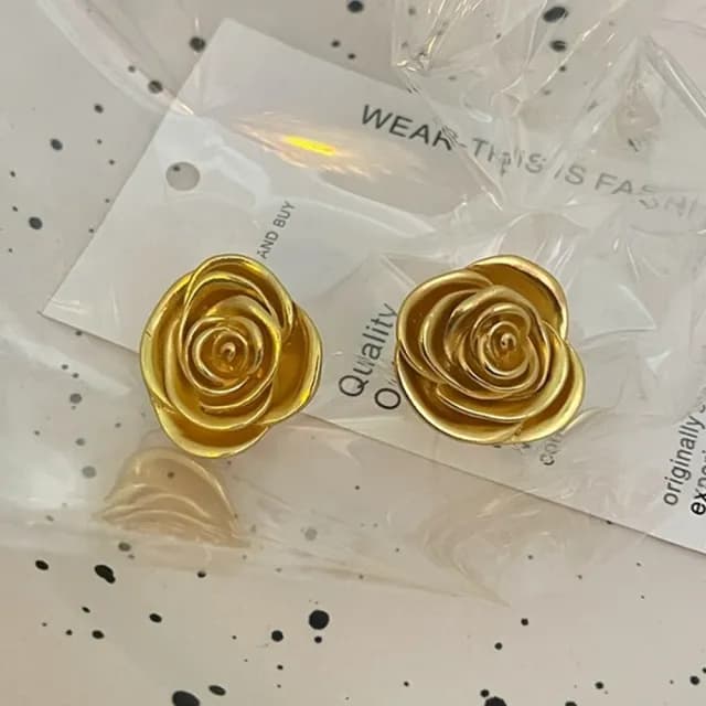 【Oni 歐妮】法式復古金色玫瑰 耳針穿式耳環耳釘耳骨環 耳飾925銀針