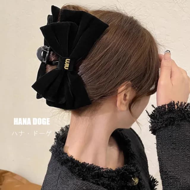 【HANA DOGE ハナ・ドーゲ】絕美古典小香風輕奢感浪漫絲絨蝴蝶結鯊魚夾髮夾(聖誕節禮物.交換禮物)