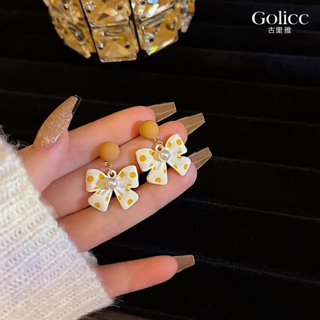 【Golicc】耳環 橘點 ins風 蝴蝶結 珍珠(七夕 情人節 生日 飾品 耳釘 耳飾 耳墜 禮物)