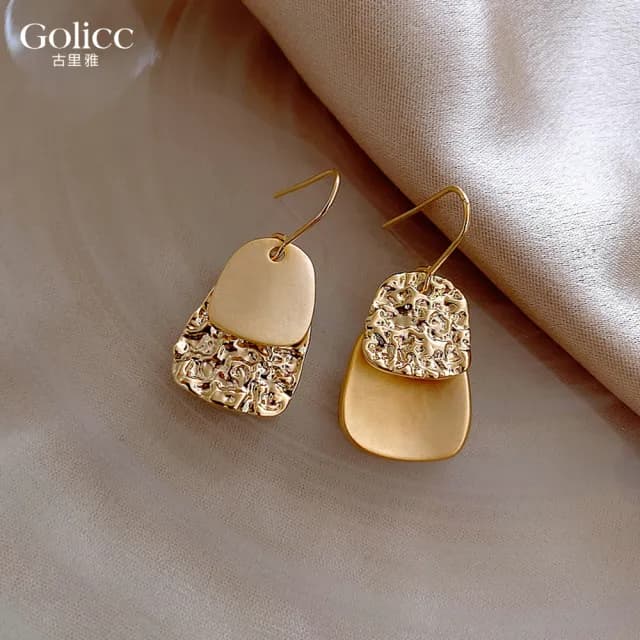 【Golicc】耳環 簡約 亮片(七夕 情人節 生日 飾品 耳釘 耳飾 耳墜 禮物)
