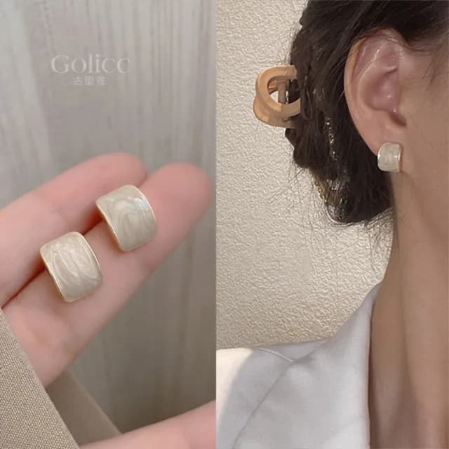 【Golicc】耳環 韓版 白色 滴釉 設計款(99購物限定 生日 飾品 耳釘 耳飾 耳墜 禮物)