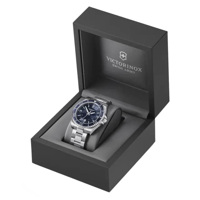 【VICTORINOX 瑞士維氏】Maverick 經典時尚石英腕錶 畢業禮物 送禮 推薦(VISA-242007)